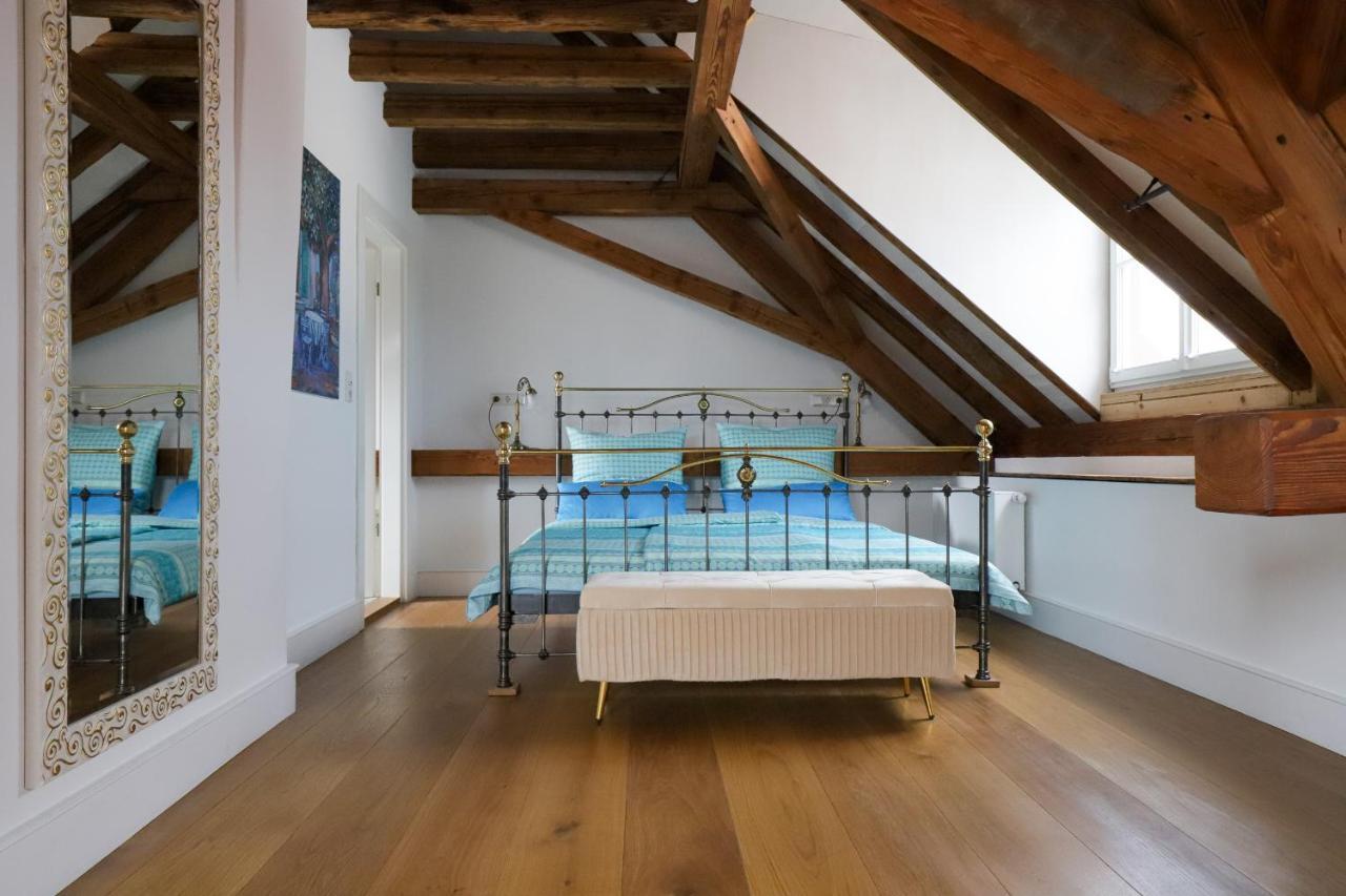 Boutique-Hotel Im Sternenhof 그로스카를바흐 외부 사진