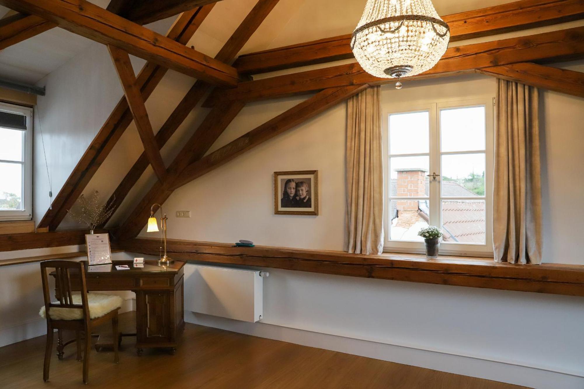 Boutique-Hotel Im Sternenhof 그로스카를바흐 외부 사진